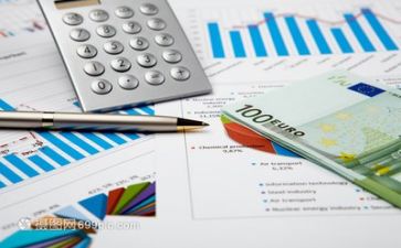 2024年财务科半年工作总结推荐7篇