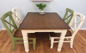 在餐桌作文推荐7篇