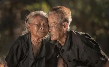 快乐是付出作文参考8篇