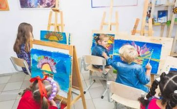 幼儿园绘画课教案精选6篇