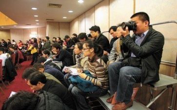 好记者演讲稿推荐8篇