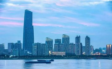在武汉作文优秀6篇